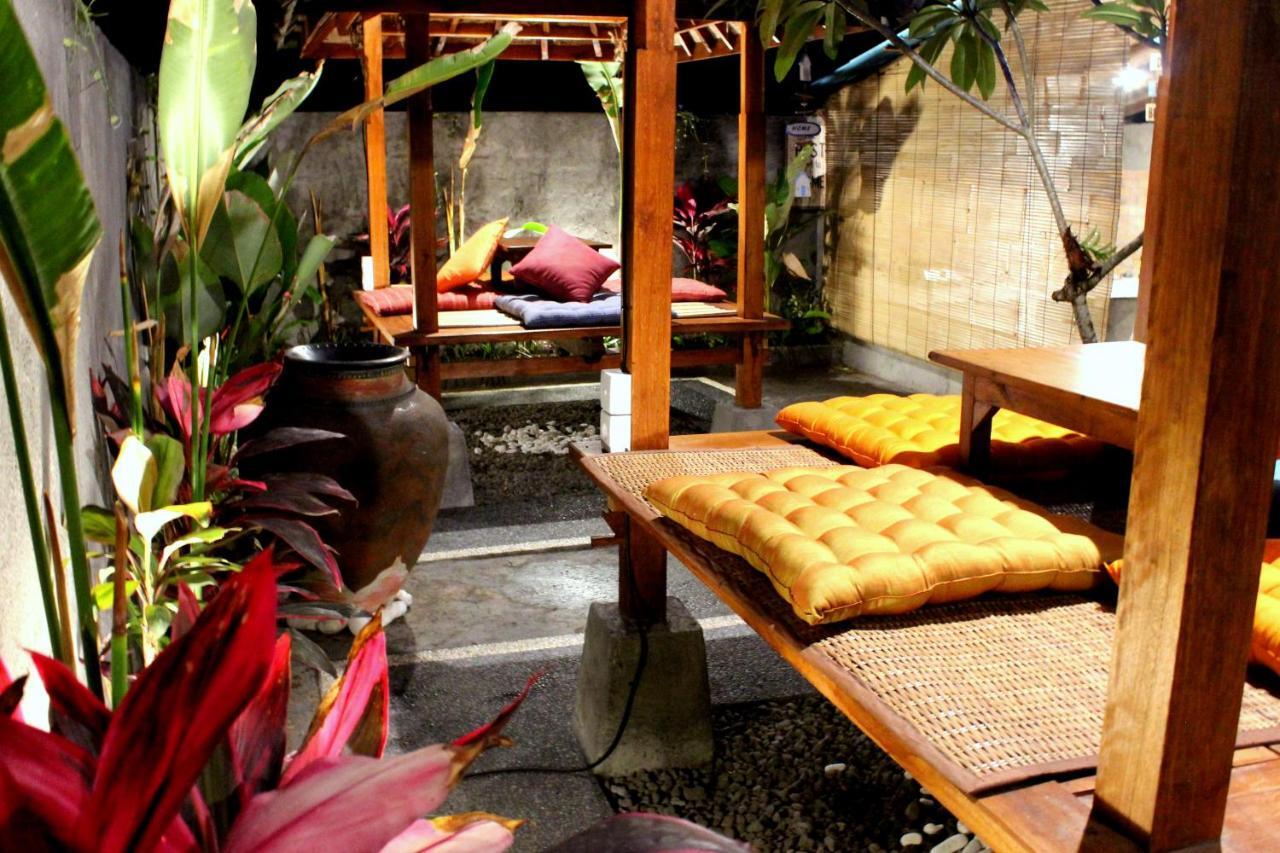 Yasa Backpackers House Hostel Ubud  Exterior photo